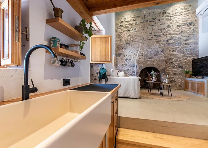 Olivetta ,traditional Stone House