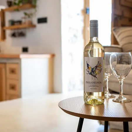Olivetta ,traditional Stone House Appartamento *