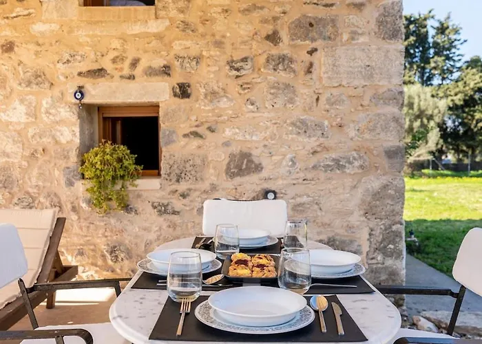 Apartamento Olivetta ,traditional Stone House Cós