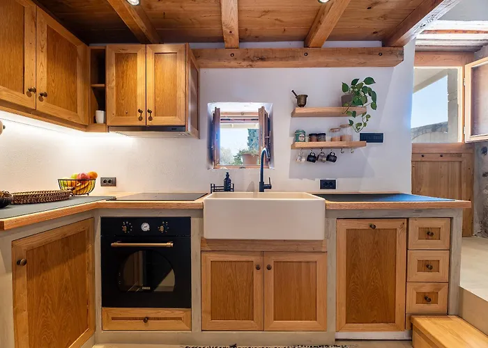 Apartamento Olivetta ,traditional Stone House